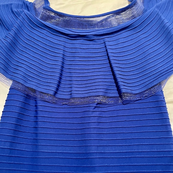 Tadashi shoji tabora dress size medium - Picture 3 of 6